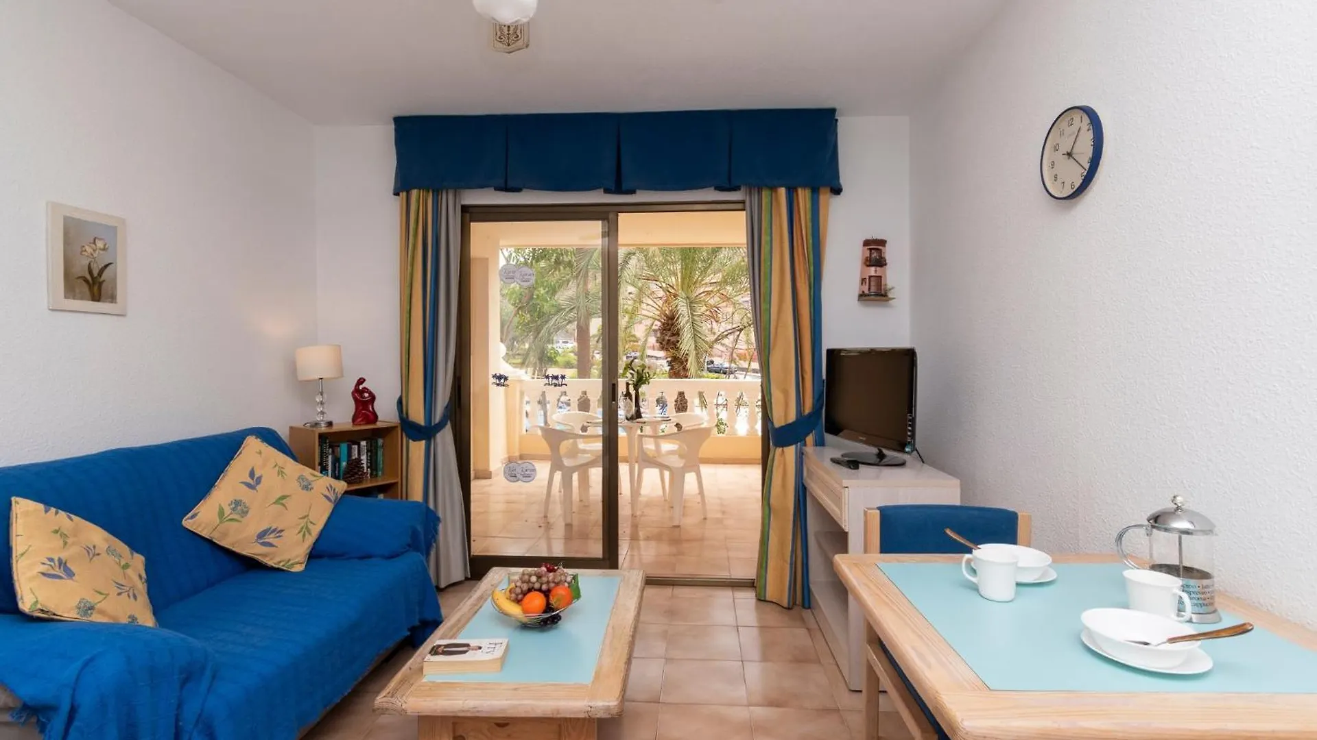 Lovely Studio Apartment Communal Heated Pool Arona